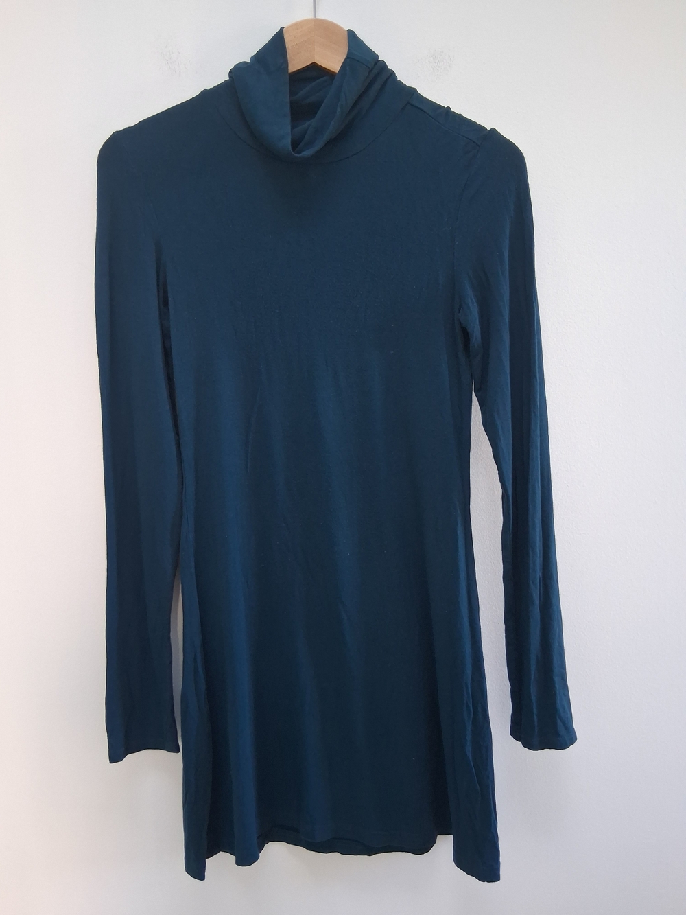 Classic Long Sleeve Turtleneck A-Line Dress in Deep Teal Size Small Stretch Chic